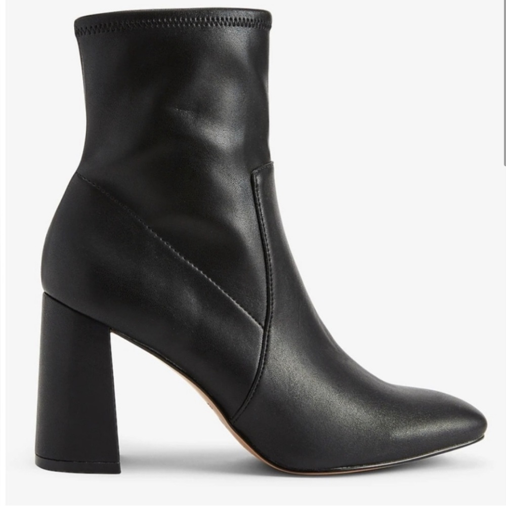 NWT EXPRESS BLACK BOOTIES